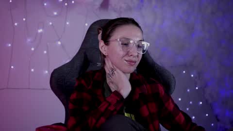 cap and Lana  online show from 18, 1, 2025