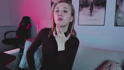 cap and Lana  online show from 13, 2, 2025