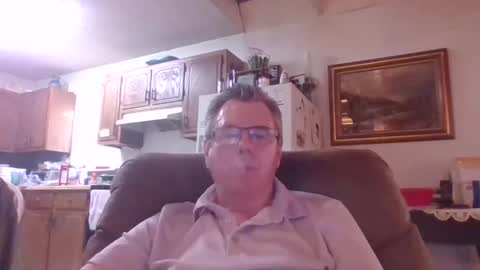 Snapshot of finderfiner chatting on 29, 5, 2026 finderfiner online show from 29, 5, 2026