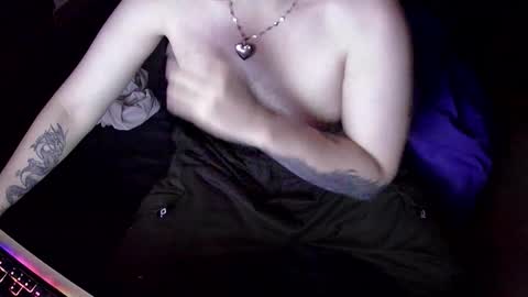 Alice and Max online show from 13, 10, 2025