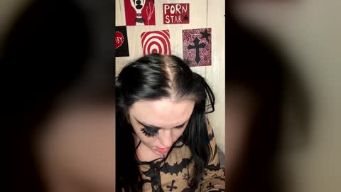 Snapshot of findommefoxi chatting on 1, 3, 2026 findommefoxi online show from 1, 3, 2026