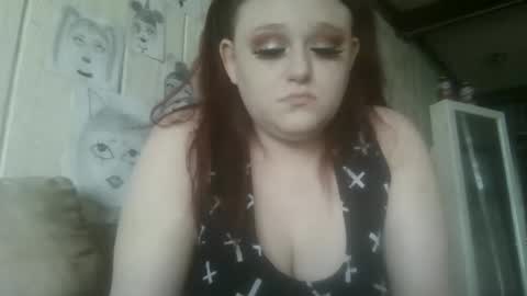 Snapshot of findommefoxi chatting on 17, 5, 2026 findommefoxi online show from 17, 5, 2026
