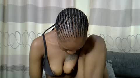 fine_queen12 online show from 20, 1, 2025