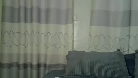 fine_queen12 online show from 28, 1, 2025