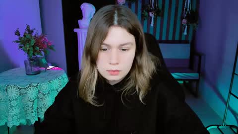 fiora online show from 25, 1, 2025