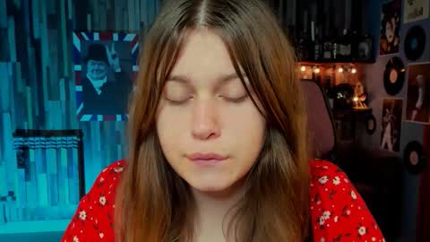 fiora online show from 14, 9, 2025