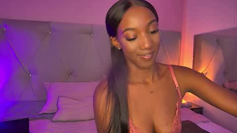 Snapshot of fiorelalenin chatting on 13, 5, 2026 Fiorela Lenin online show from 13, 5, 2026