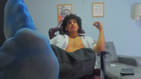 fire_boy69 online show from 9, 9, 2025