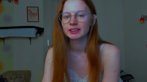 Snapshot of fire_luna chatting on 27, 2, 2026 fire_luna online show from 27, 2, 2026