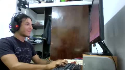 Snapshot of firefeelings chatting on 15, 12, 2024 Ricardo online show from 15, 12, 2024