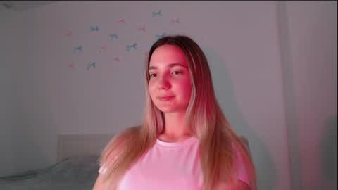 fireflies_fly_ online show from 2, 7, 2026