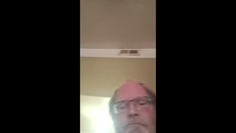 Hercomeonmyface online show from 16, 12, 2025