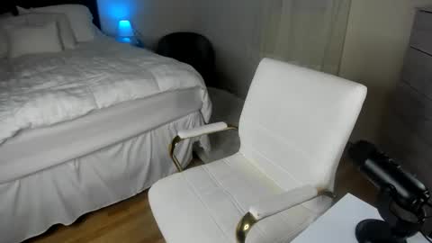 Snapshot of fitandfriskyfunxxx chatting on 13, 1, 2025 Jamie or Frisky online show from 13, 1, 2025