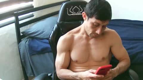 Snapshot of fitboyman chatting on 26, 3, 2026 fitboyman online show from 26, 3, 2026