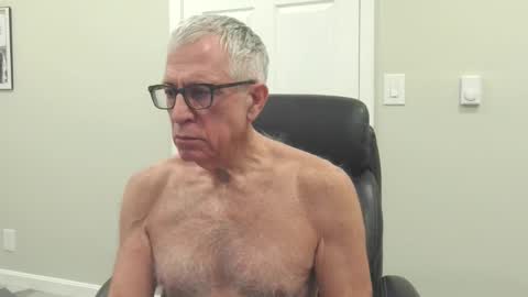 Snapshot of fitman999 chatting on 17, 1, 2026 Jon online show from 17, 1, 2026