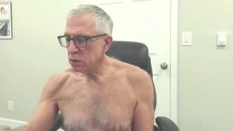 Snapshot of fitman999 chatting on 19, 1, 2026 Jon online show from 19, 1, 2026