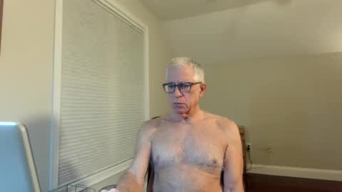 Snapshot of fitman999 chatting on 13, 3, 2026 Jon online show from 13, 3, 2026