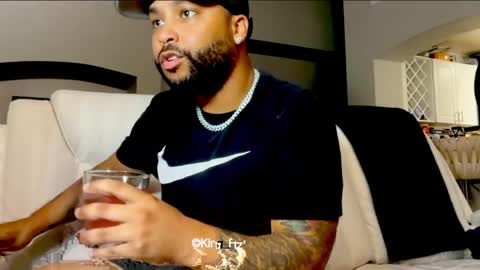 Snapshot of fitz_1 chatting on 25, 4, 2026 King E online show from 25, 4, 2026