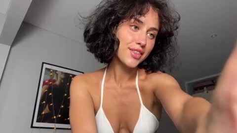 Snapshot of flaming_hotty chatting on 9, 11, 2025 Eva online show from 9, 11, 2025