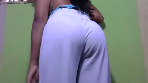 Claire online show from 9, 4, 2026