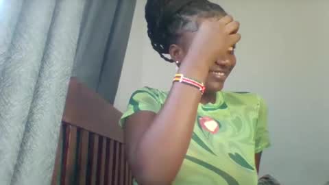 Snapshot of flirty_arrya chatting on 24, 4, 2026 flirty_arrya online show from 24, 4, 2026