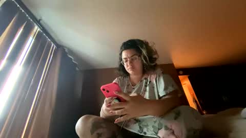 Snapshot of flirtygirlyy chatting on 23, 4, 2026 Ive Retired From Camming online show from 23, 4, 2026