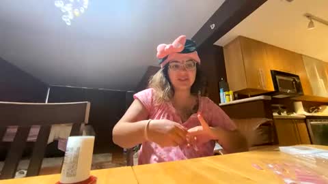 Snapshot of flirtygirlyy chatting on 29, 4, 2026 Ive Retired From Camming online show from 29, 4, 2026