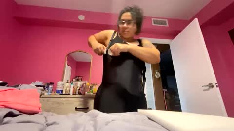 Snapshot of flirtygirlyy chatting on 28, 5, 2026 Ive Retired From Camming online show from 28, 5, 2026