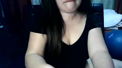 Snapshot of flirtymistressx chatting on 26, 5, 2026 FlirtyMistressX online show from 26, 5, 2026