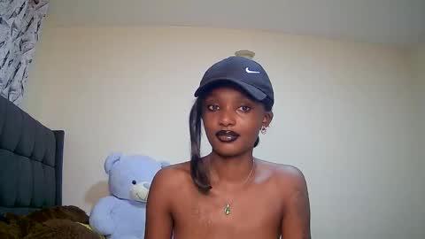 Snapshot of flirtyy_sheery chatting on 10, 12, 2024 sheery online show from 10, 12, 2024