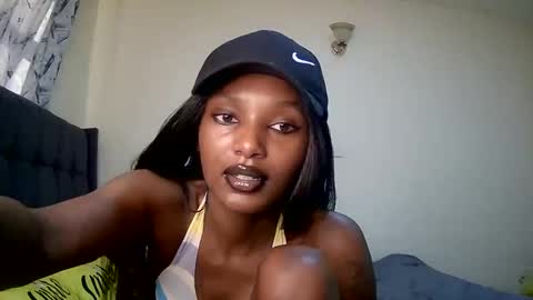 Snapshot of flirtyy_sheery chatting on 22, 1, 2025 sheery online show from 22, 1, 2025