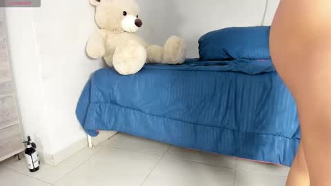    online show from 12, 11, 2025