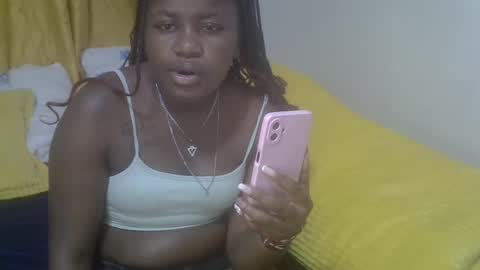 Snapshot of floral_q chatting on 12, 7, 2026 Floral online show from 12, 7, 2026
