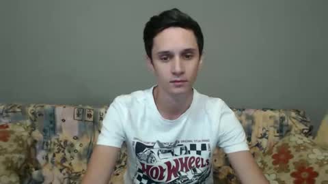 Snapshot of florecharming chatting on 5, 10, 2025 Flore online show from 5, 10, 2025