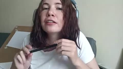 Snapshot of florenestanish chatting on 22, 7, 2026 Flora online show from 22, 7, 2026