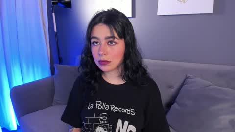 Its a pleasure to meet you. Im Flower. Help me reach 1k. Follow me. online show from 7, 11, 2025