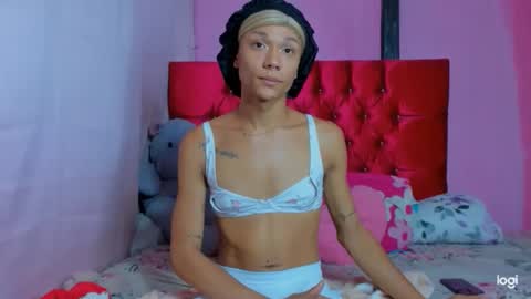 Snapshot of flower_weed chatting on 21, 3, 2026 Flower weed online show from 21, 3, 2026