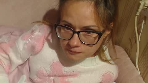 say meow and send tip  online show from 27, 9, 2025