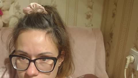 say meow and send tip  online show from 13, 11, 2025