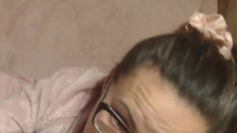 say meow and send tip  online show from 27, 11, 2025