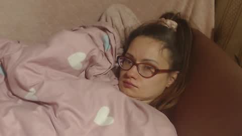 say meow and send tip  online show from 5, 2, 2026