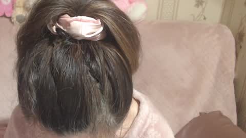 say meow and send tip  online show from 8, 4, 2026