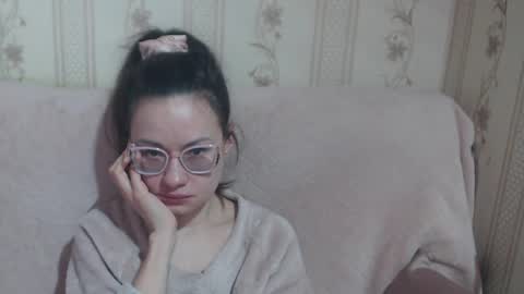 Snapshot of flowercandydoll13 chatting on 6, 3, 2026 say meow and send tip online show from 6, 3, 2026