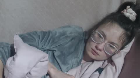 Snapshot of flowercandydoll13 chatting on 14, 3, 2026 say meow and send tip online show from 14, 3, 2026