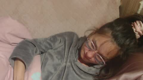 Snapshot of flowercandydoll13 chatting on 9, 4, 2026 say meow and send tip online show from 9, 4, 2026