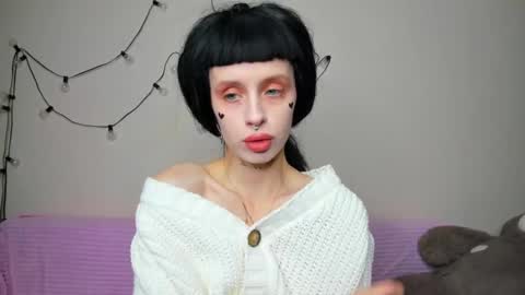 Snapshot of flowerofsin2001 chatting on 10, 10, 2025 Flower online show from 10, 10, 2025