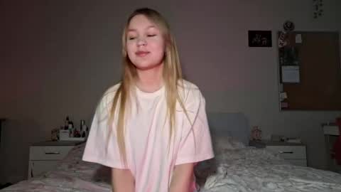 Snapshot of flowflirtx chatting on 13, 5, 2026 flowflirtx online show from 13, 5, 2026