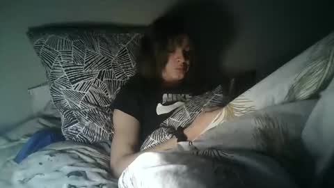 Snapshot of flowpinou chatting on 19, 12, 2024 Emmy online show from 19, 12, 2024