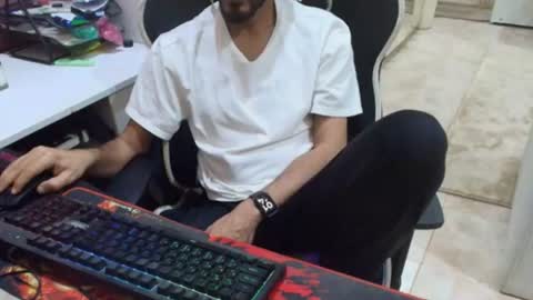 Snapshot of flowthefun chatting on 26, 6, 2026 flowthefun online show from 26, 6, 2026