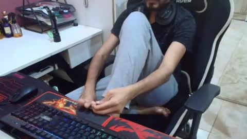 Snapshot of flowthefun chatting on 5, 7, 2026 flowthefun online show from 5, 7, 2026